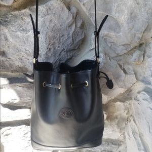 Vintage Gucci Crossbody Bucket Bag- Black